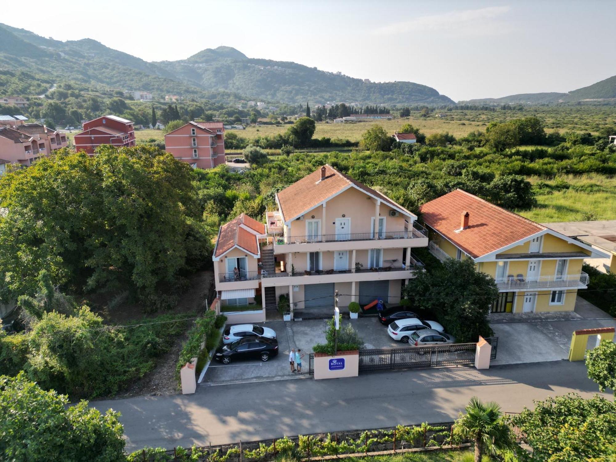 Apartments Royal Будва Екстериор снимка