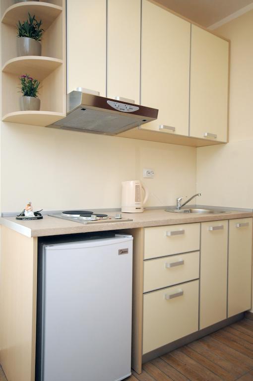 Apartments Royal Будва Стая снимка