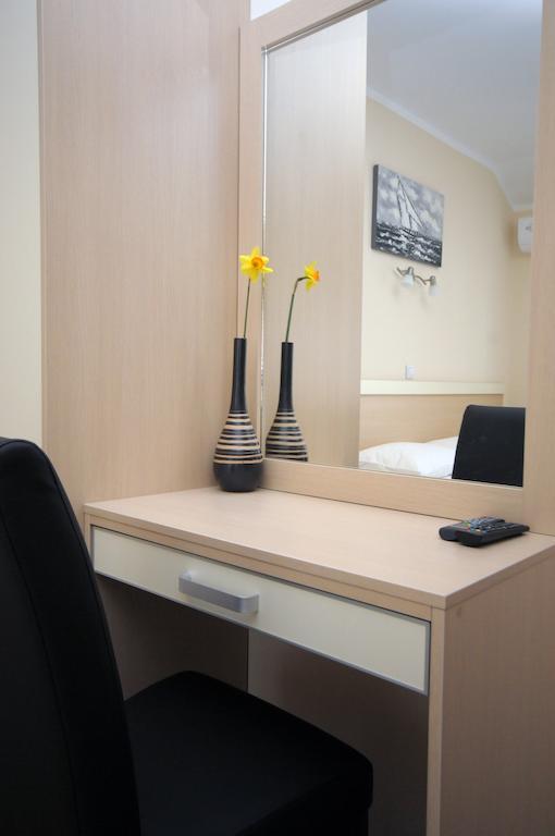 Apartments Royal Будва Стая снимка