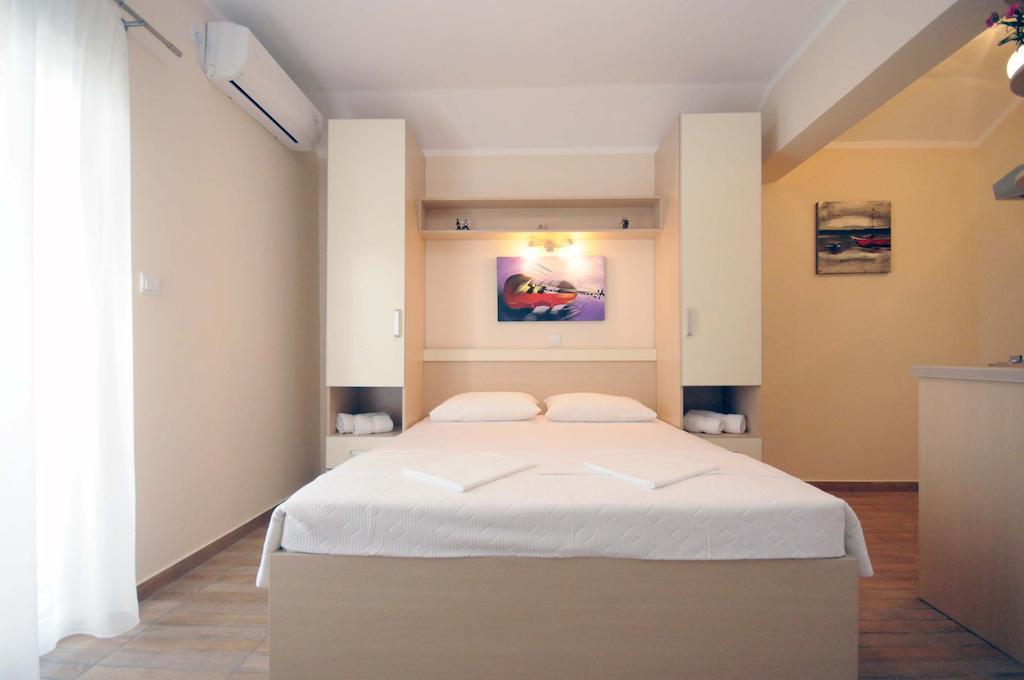 Apartments Royal Будва Стая снимка